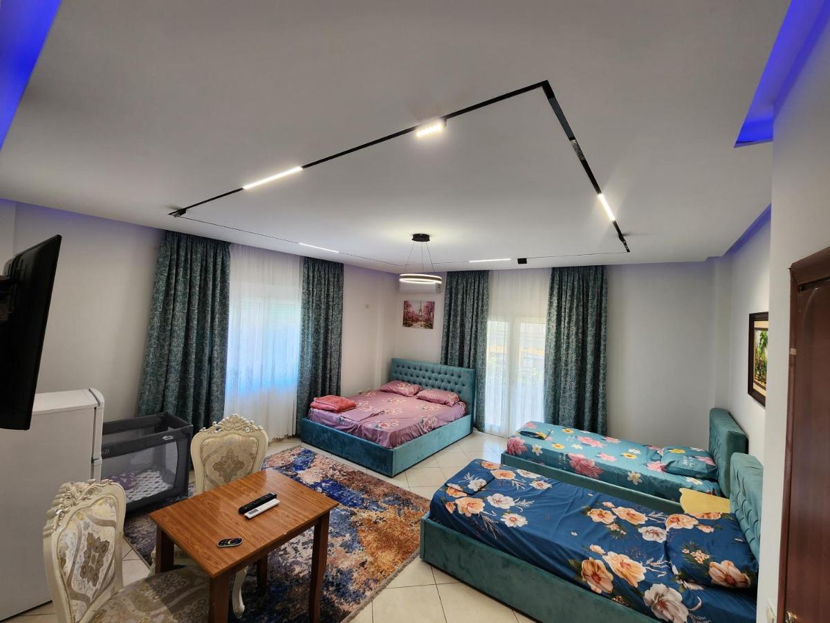 Tirana Class House Extérieur photo